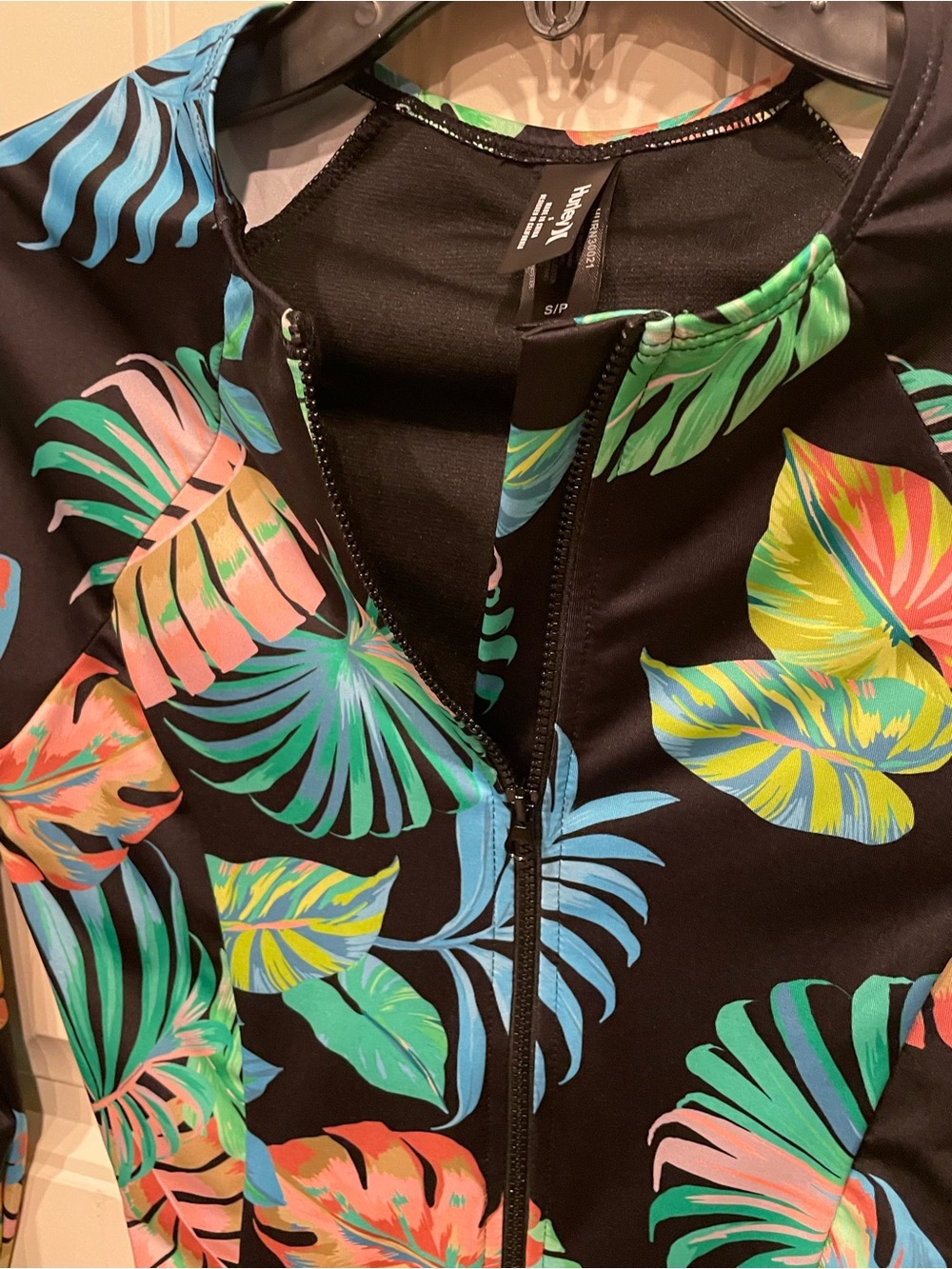 🌴 Hurley Tropical Leaf Rashguard Bodysuit | Size S 🌴 - Picture 4 of 6